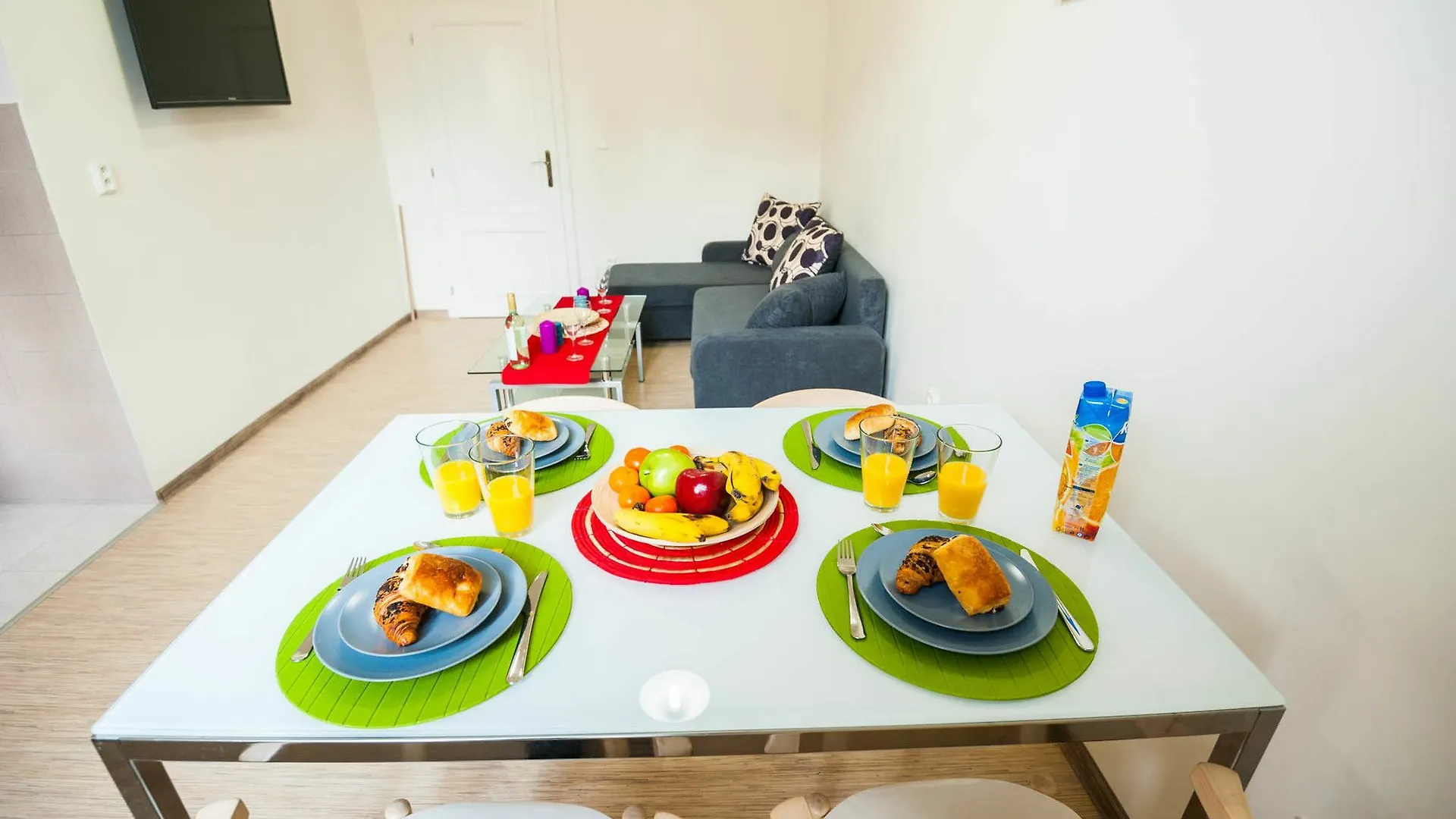 פראג Gorazdova Apartments